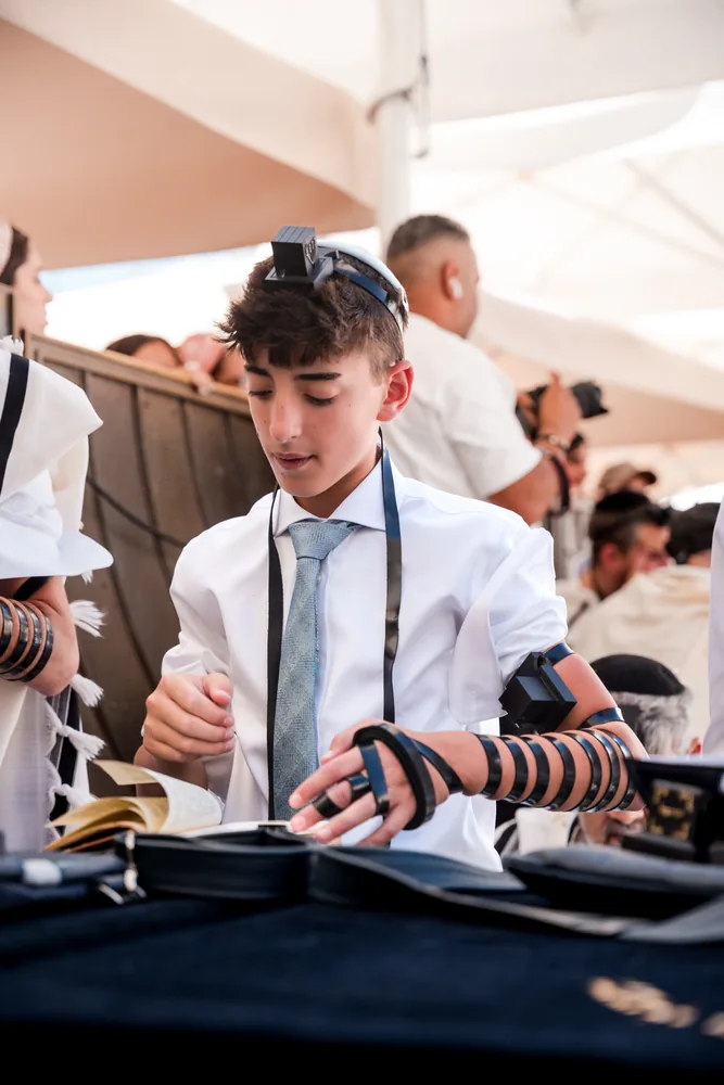 La lectura de la Torá del bar mitzvá