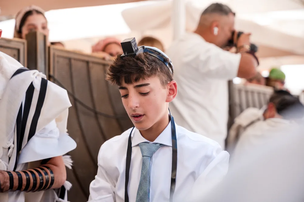 La lectura de la Torá del bar mitzvá