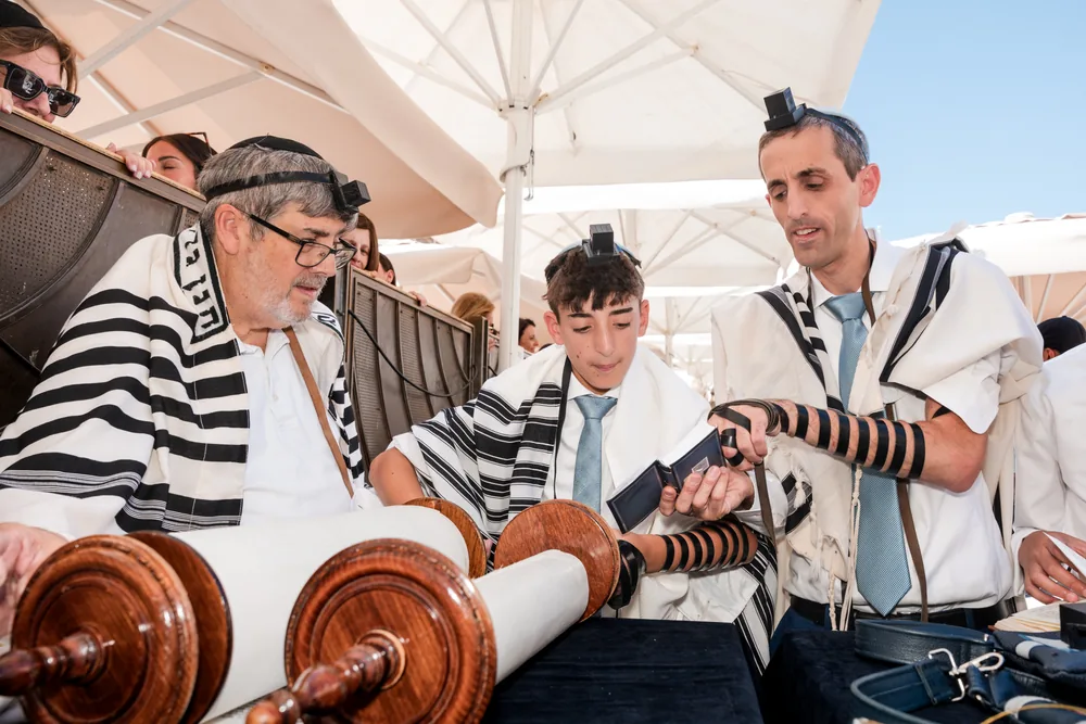 La lectura de la Torá del bar mitzvá